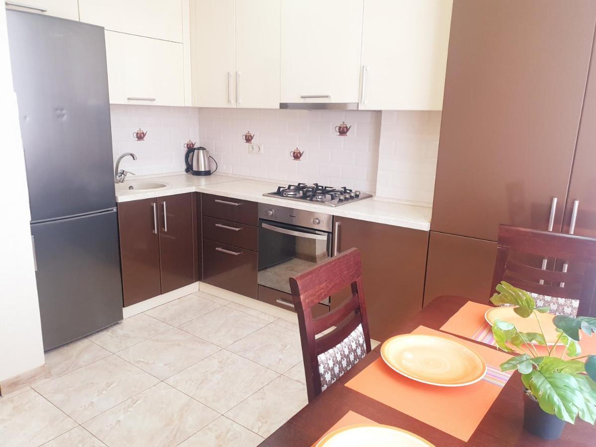 Sky House Premium Apartment In City Center Кишинів Екстер'єр фото